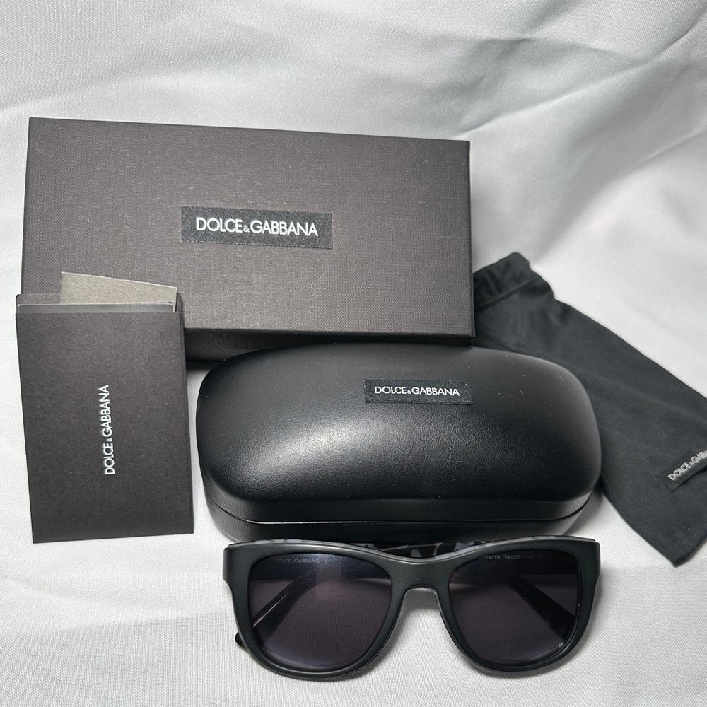 Sun Glasses - image 1